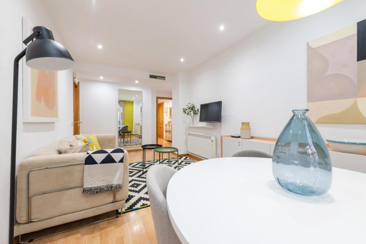 2 Bedrooms 2 Bathrooms Furnished - Malsana - With Pool - Mintystay Madrid Exterior foto